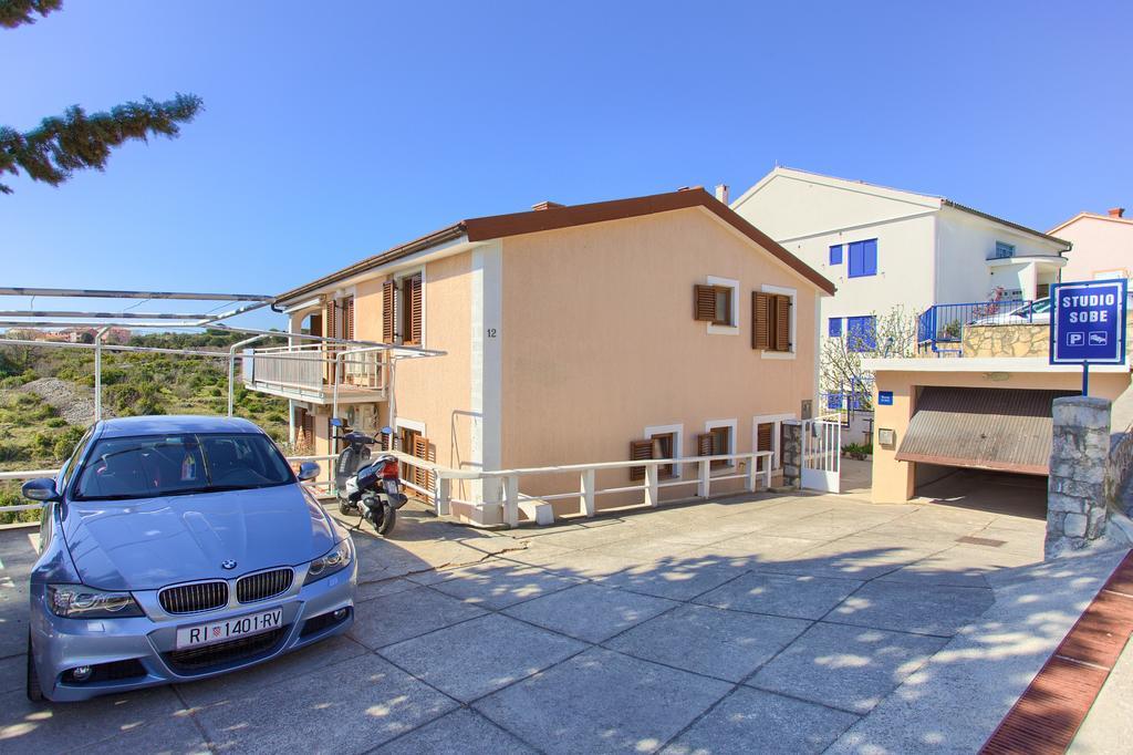 Nadija Studio Apartmani Krk Town Exterior photo